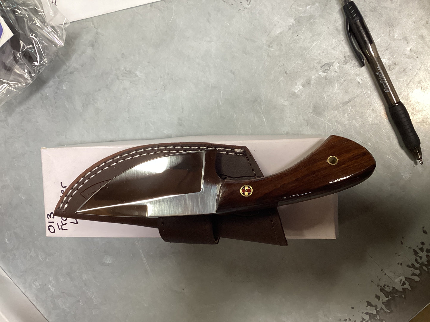 Frontier large knife