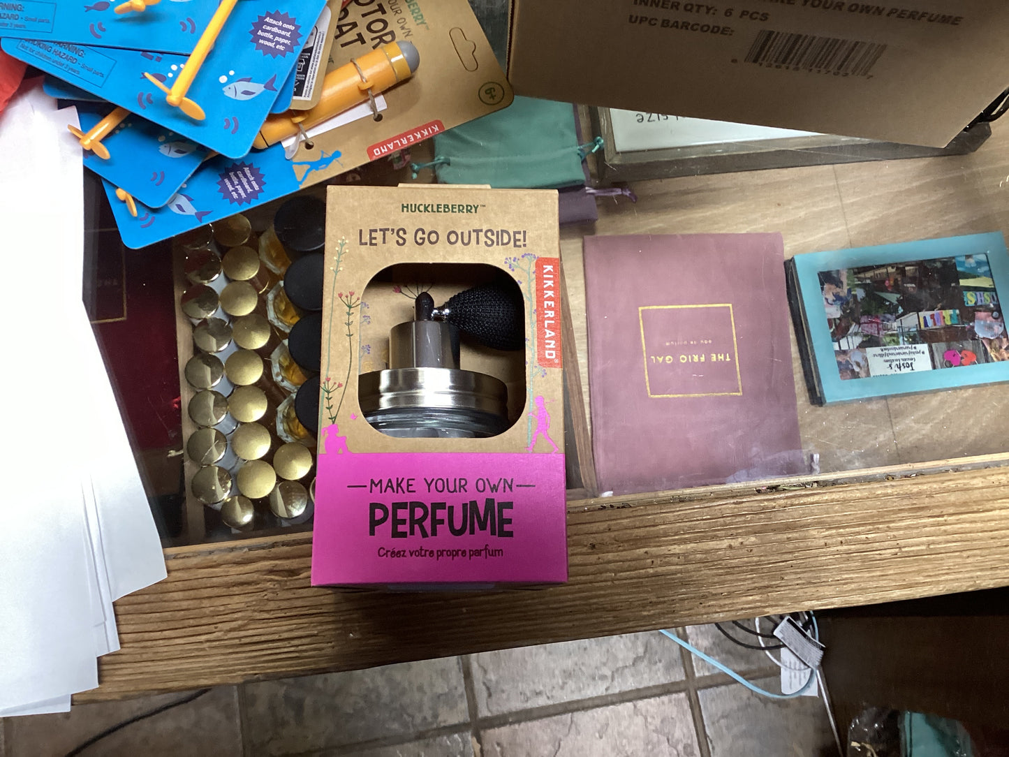Huckleberry Make Your Own Perfume