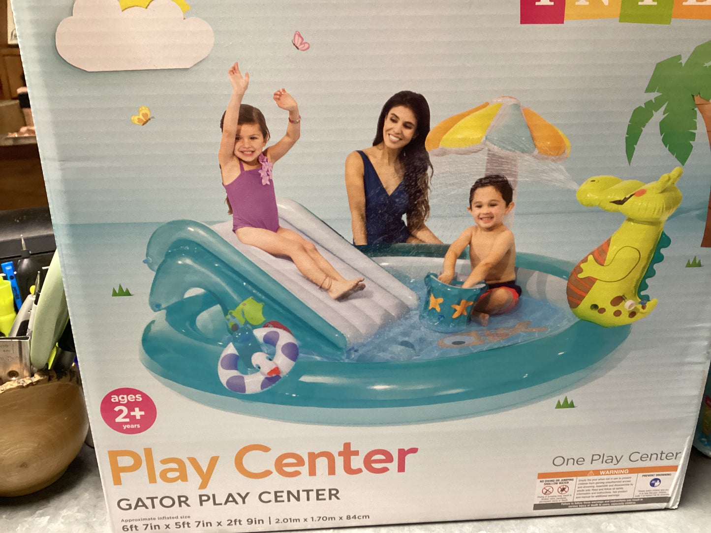 Gator play center