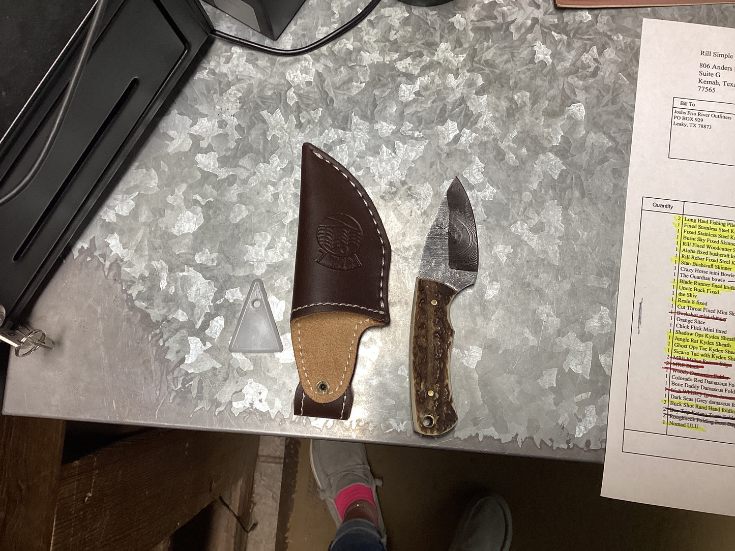 Buckshot mini skinner knife