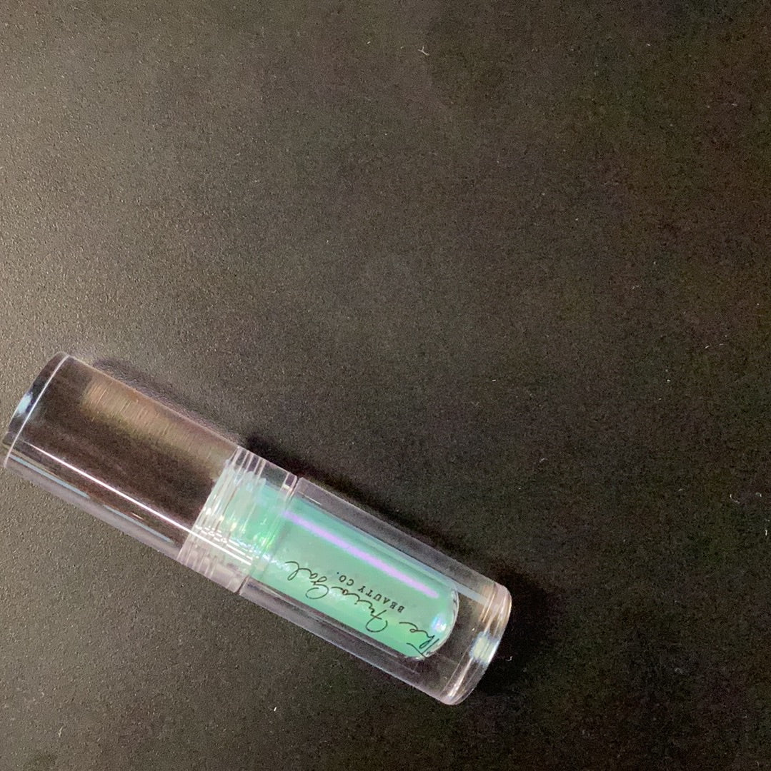 The Perfect Liquid Eyeshadow