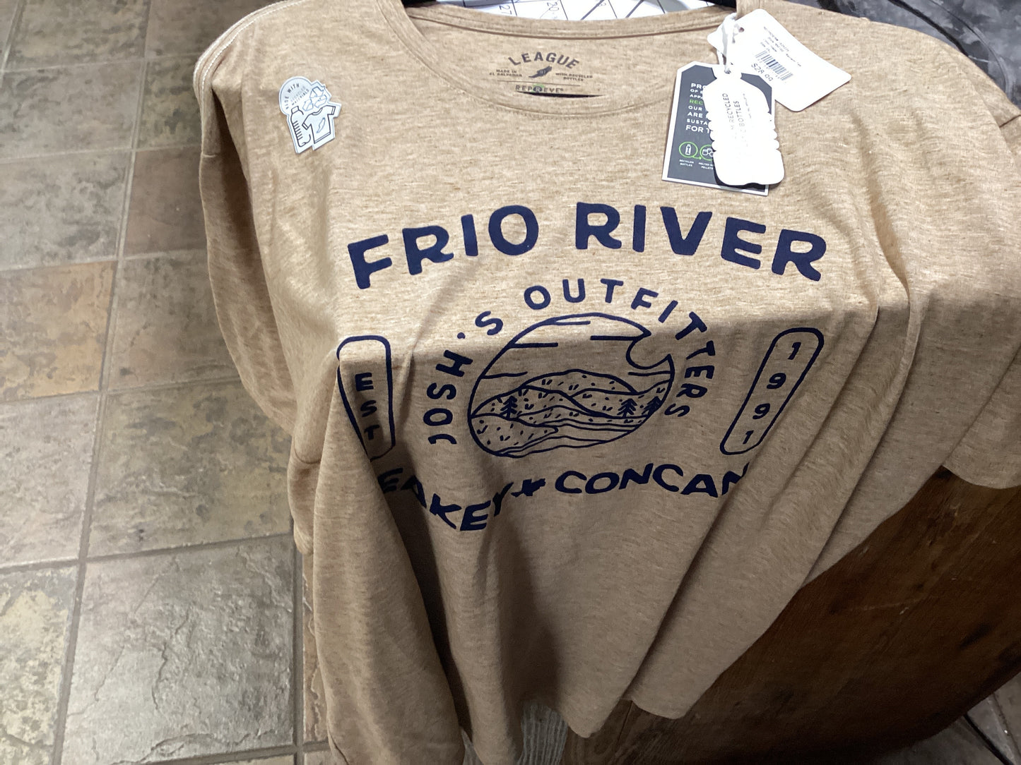 Hazel frio tee